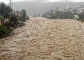 2 men trapped in flashfloods in Rajouri village, rescued