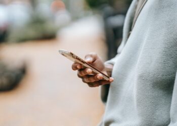 Cellphones start ringing in Sopore’s Rampura as village gets mobile connectivity