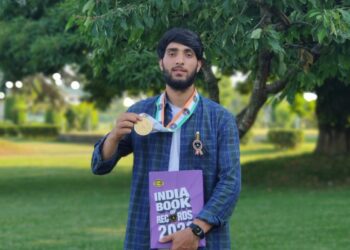 ‘Keashur Praw’ makes it to India Books of Records for promoting Kashmiri language