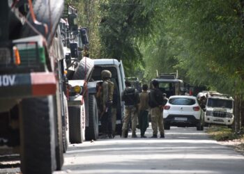 Anantnag encounter Day 3— Forces fire grenades, RPGs towards suspected spots, no traces of terrorists yet