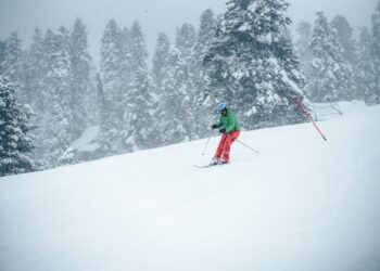 Gulmarg Receives Season’s First Snowfall