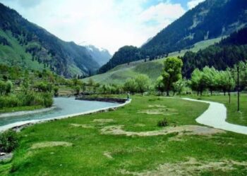 Lolab Valley bags best offbeat destination award 2023