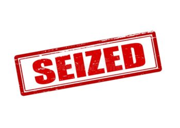 Illegal extraction and transportation of minerals, Police seizes 3 vehicles in Qazigund