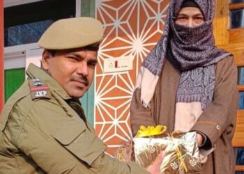 Police visits families of Police martyrs at Mirbazar; distributes gift items, sweets to NoKs