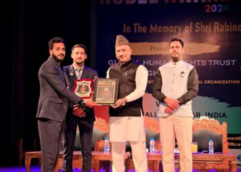 Ehsan Yousuf Honored as Best Journalist of the Year by GHRT