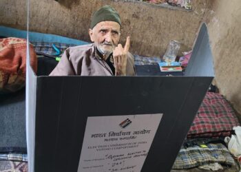Assembly Elections: 77 Senior Citizens, PwDs casted their votes through ‘Home Voting’ in 40-Devsar AC