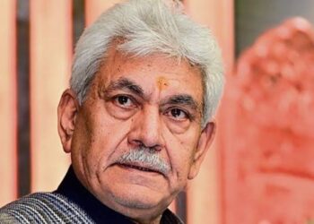 LG Sinha directs police to conduct security audit of key projects in J&K