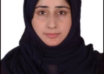Kulgam girl secures 8th rank in JKAS exam in her 4th attempt