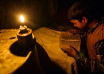 Power Cuts Amid Severe Cold: Villagers Under Yaripora , Kulgam Receiving Station Suffer Unprecedented Outages