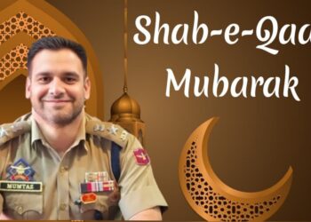 SP Highway Mumtaz Bhatti greets people on Shab e Qadr