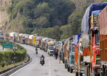 Srinagar-Jammu highway to remain shut till Monday for repair work in Ramban