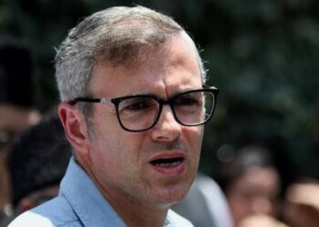 Those living in border areas want ceasefire to continue, but not TV anchors: CM Omar in Karnah