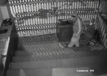 Burglars Loot Cash from Shrine Donation Box in Kulgam, Locals Blame Drug Addicts