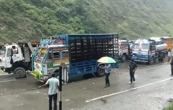 Heavy Rains, Shooting Stones Shut Jammu-Srinagar NHW