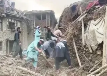 Earthquake in eastern Afghanistan kills at least 610 people, injures 1,300