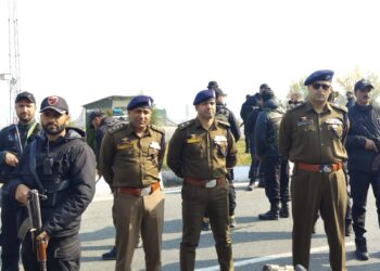 Delhi Blast: Security Tightened Along Jammu–Srinagar NH; SSP Kulgam Leads Intensive Frisking Drive