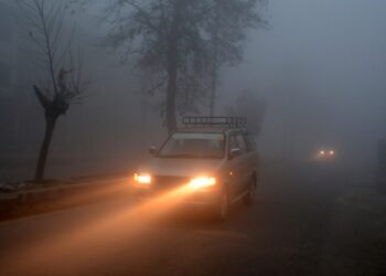 Foggy weather to continue in Kashmir: MeT