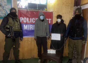 Kulgam Police Tighten Noose on Narco-Network; Two Drug Peddlers Arrested, Charas Recovered