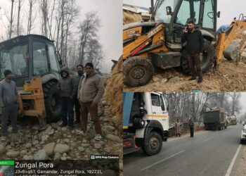 Two JCB’s among 10 Vehicles seized, Rs 1.50 lakh fine imposed for illegal mining in Kulgam