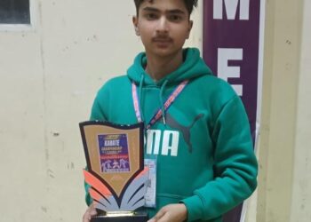 14-yr boy Rehaan Showkat from Kulgam bags gold at UT level Karate C’ship