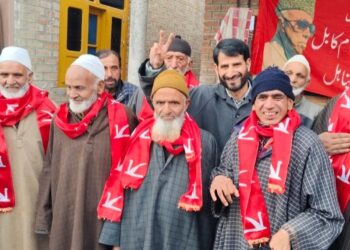 Omar Abdullah’s Intervention Safeguards Orchards, Halts South Kashmir Rail Projects: Imran Shah