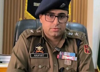 Maintain proper coordination and professionalism in handling anti-terror Op & law and order situations: SSP Kulgam to officers