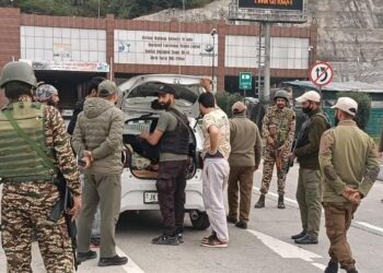 Security Grid Tightened Along Jmu-Sgr NH-44 at Navyug Tunnel, Qazigund