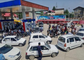 Over 4.77 Lakh Litres of Fuel Available in Kulgam, No Need To Panic: Admin
