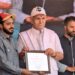 LG Manoj Sinha Honours Asian Nama Editor-in-Chief Ehsaan Yousf at Mega Anti-Drug Padyatra in Ganderbal
