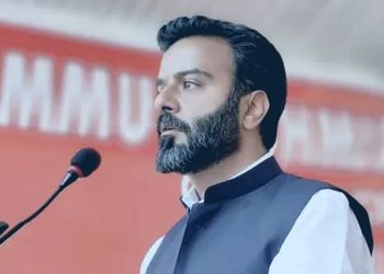 Will answer in few days: Aga Ruhullah on Farooq Abdullah’s resignation remark